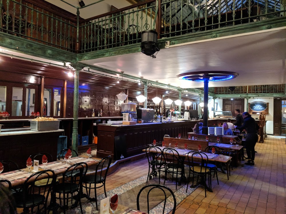 Limoni Bar Salon cocktails Namur