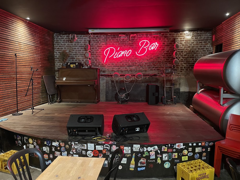 Le Piano Bar pub terrasse Namur