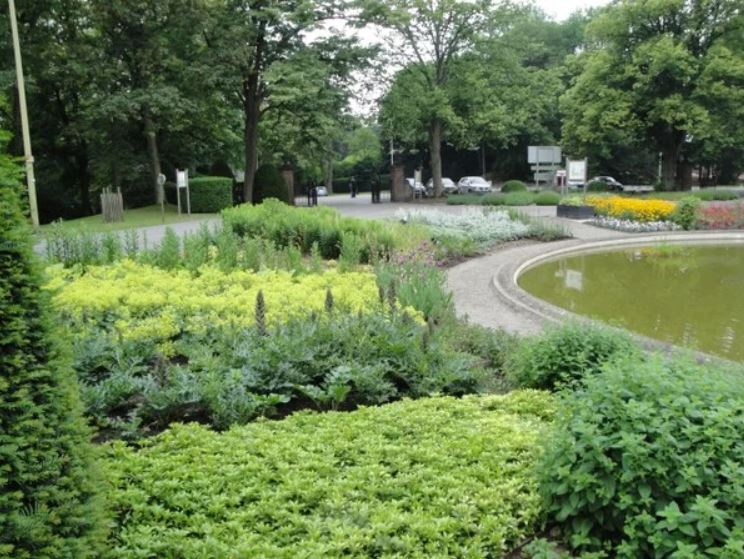 Jardin des Senteurs, parc fleuri dans le domaine de la Citadelle à Namur